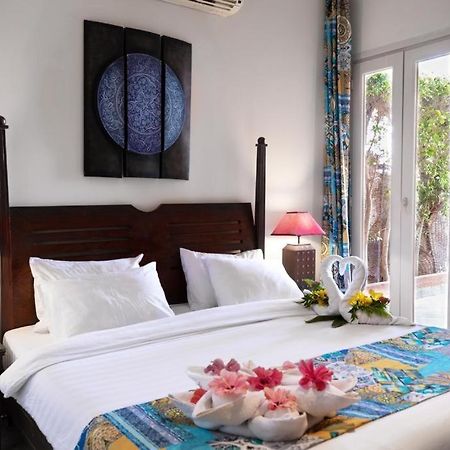 Golden Ocean Marina Hotel 阿莱曼 外观 照片