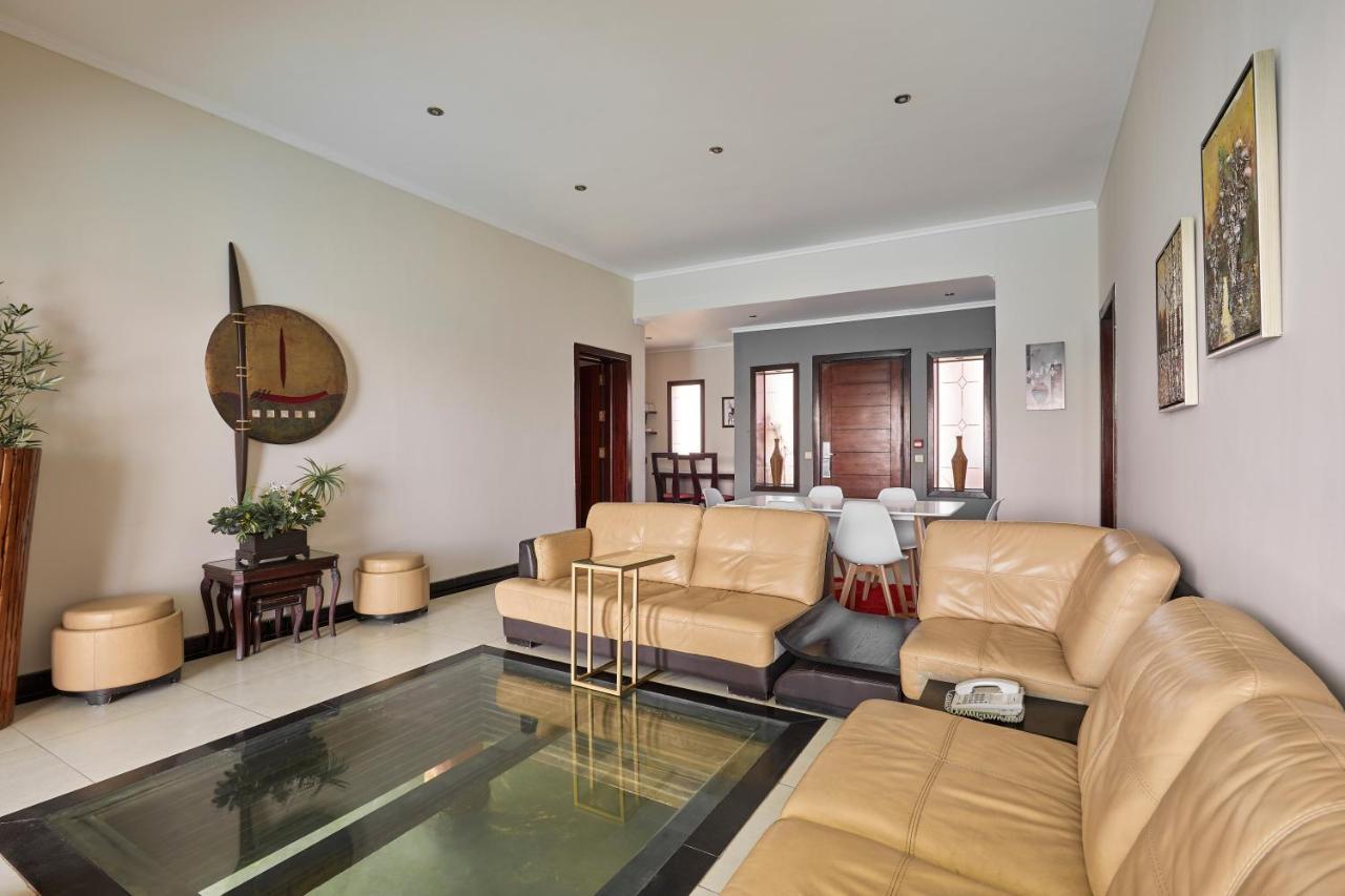Golden Ocean Marina Hotel 阿莱曼 外观 照片