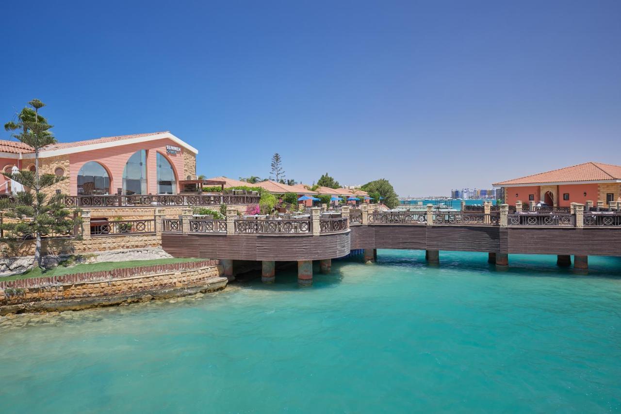 Golden Ocean Marina Hotel 阿莱曼 外观 照片